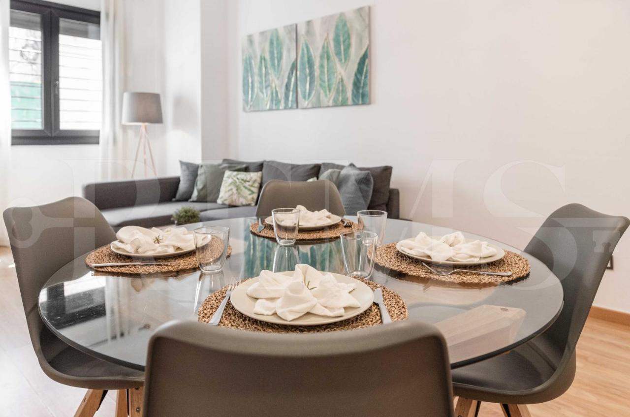 3Br Apartment With Parking And Patio In The Center By Rems Málaga Dış mekan fotoğraf