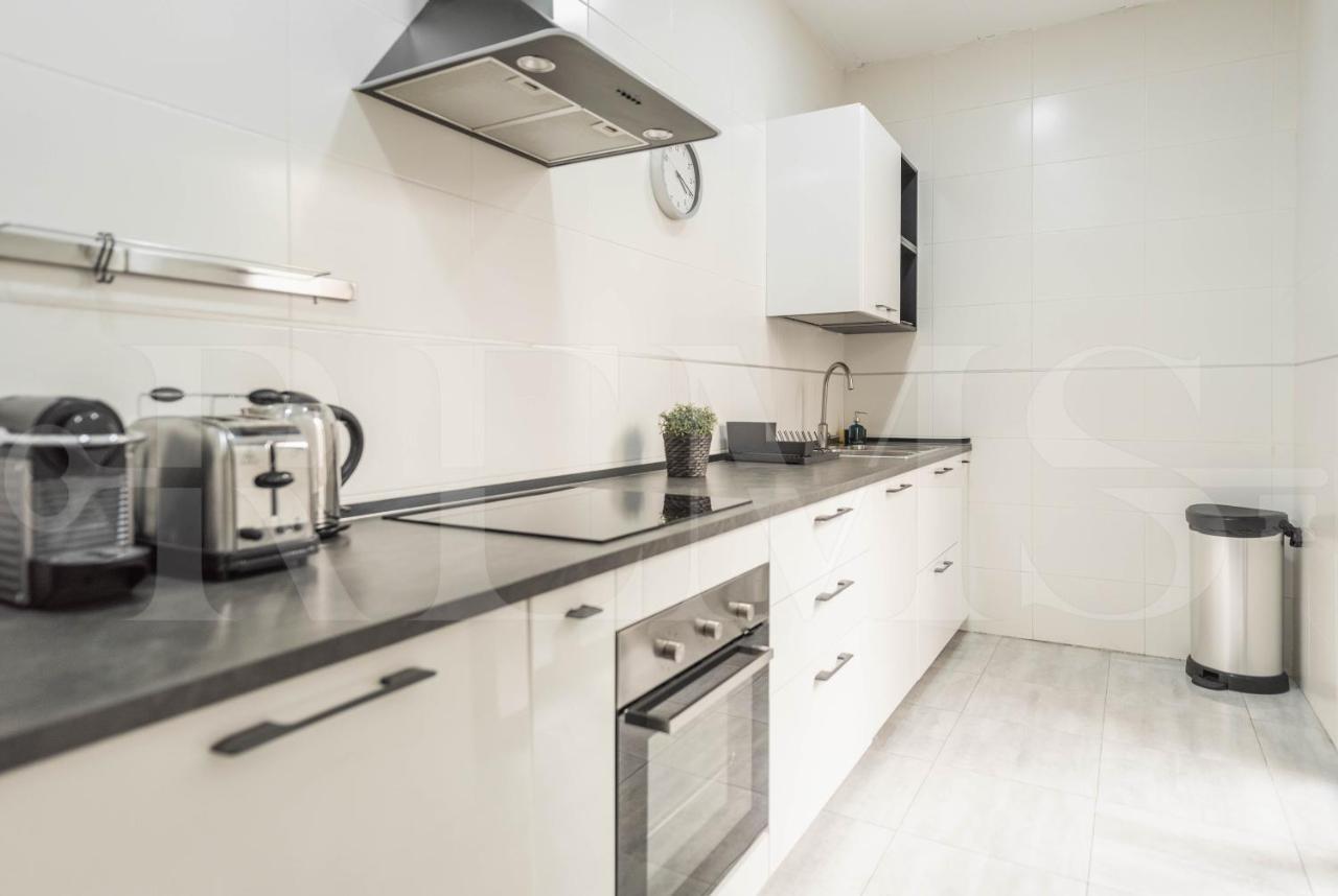 3Br Apartment With Parking And Patio In The Center By Rems Málaga Dış mekan fotoğraf