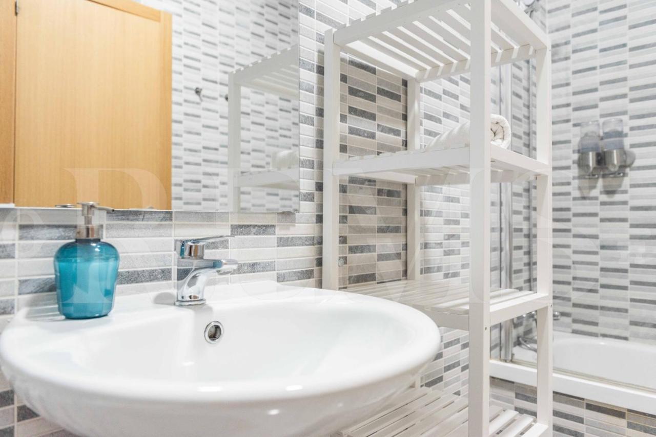 3Br Apartment With Parking And Patio In The Center By Rems Málaga Dış mekan fotoğraf